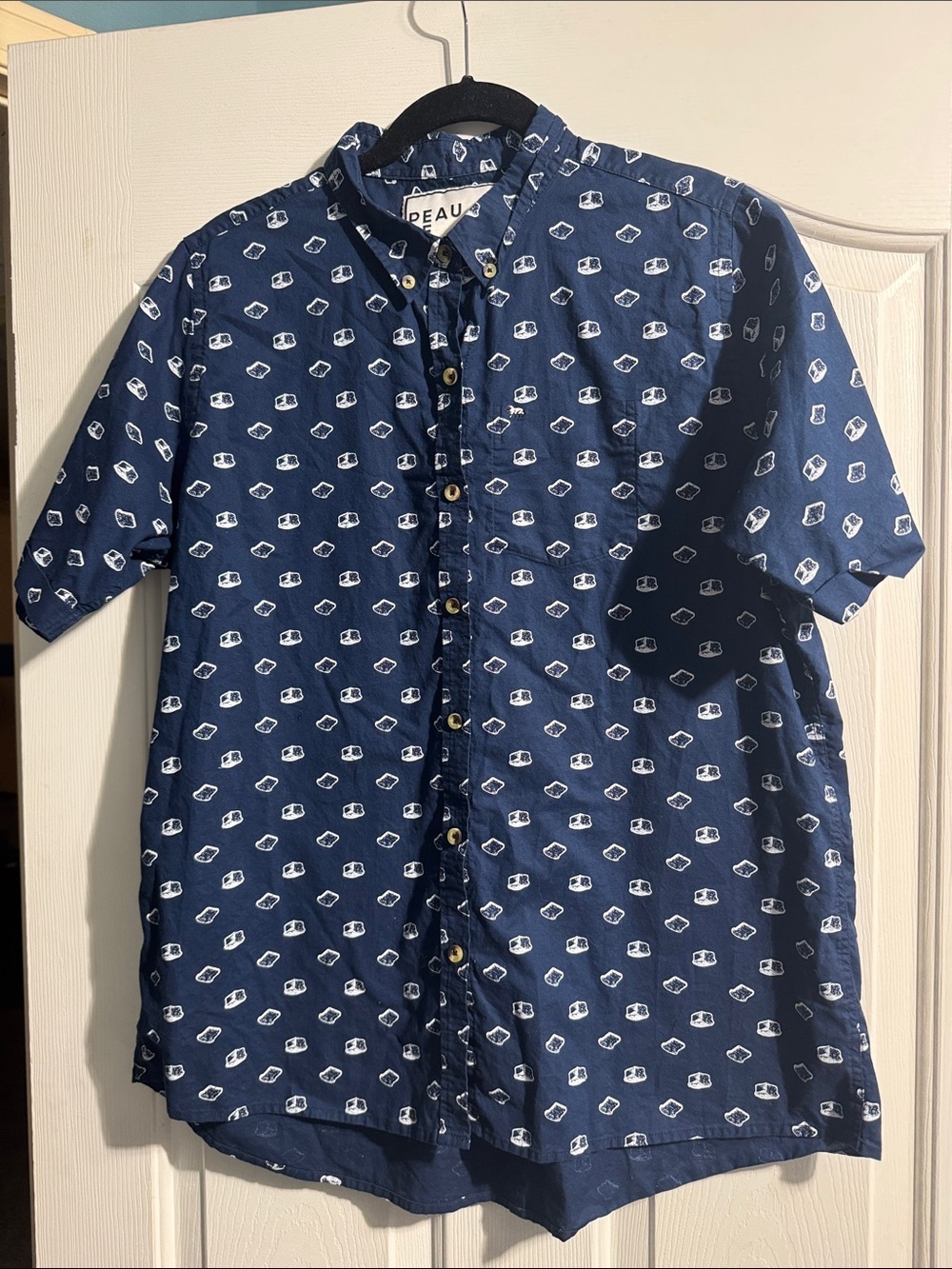 Peau De Loup Button Down Shirt Size 16/US Large Blue Print Gender Neutral Bread